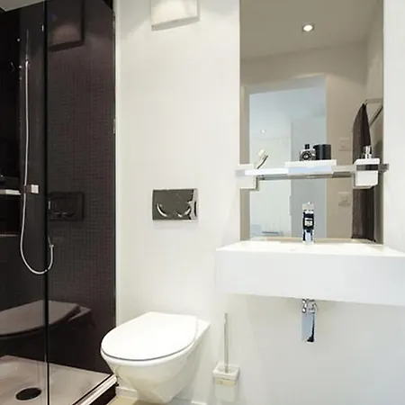 Visionapartments Zweierstrasse - Self Check-in * Цюрих