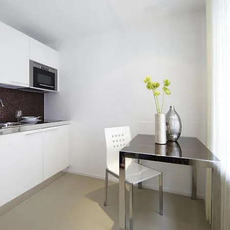 Апартаменты Visionapartments Zweierstrasse - Contactless Check-in Цюрих